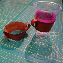 Cup holder