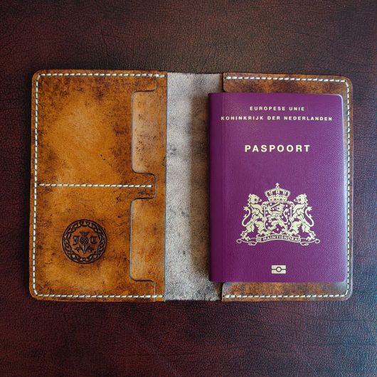 Passport Wallet Ancient World Traveler - Image 2